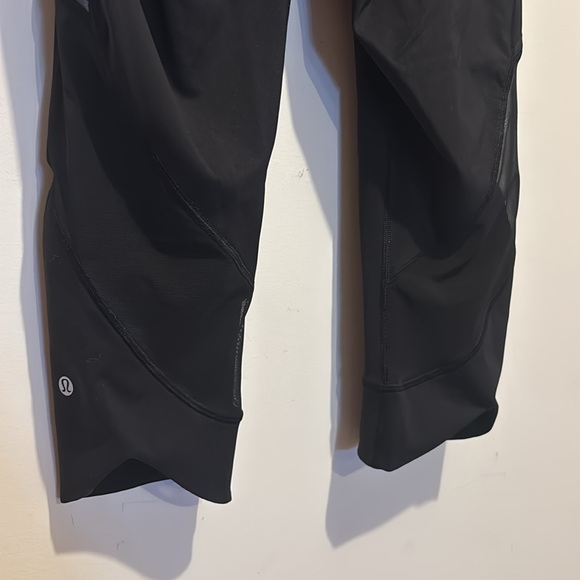 Lululemon Home Stretch Crop 19" Black size 10 - Picture 6 of 11